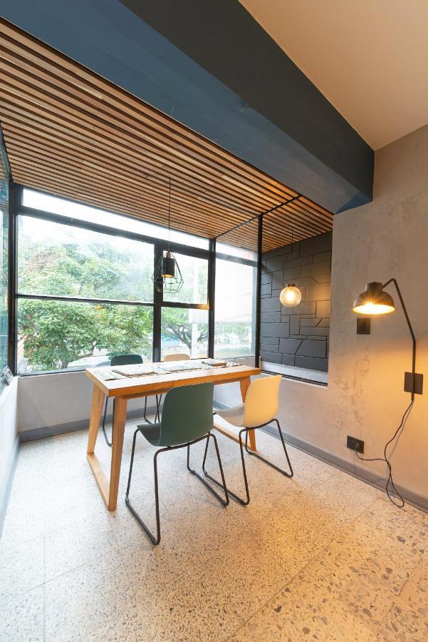 Casa Mosaiko- Parque Poblado Hotel Medellín Buitenkant foto